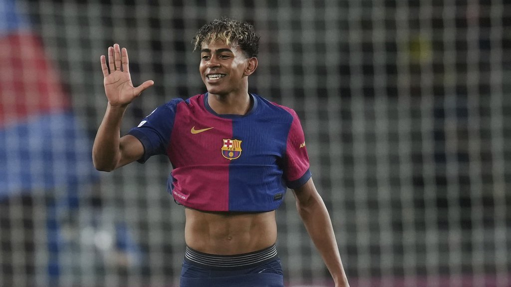 Jamal doneo pobedu fudbalerima Barselone protiv Selte, pa se povredio