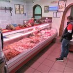 MESAR SA PREKO 12 GODINA ISKUSTVA OTKRIO OD KOJE VRSTE TREBA BEŽATI! "Prave vas budalama i naplaćuju skuplje"