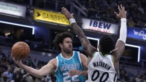 MICIĆ HITNO OTPUTOVAO U MINHEN! Srpski as povredio koleno, završnica sezone pod znakom pitanja...