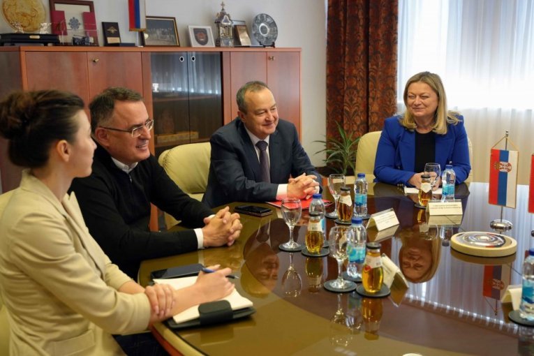 MINISTAR DAČIĆ PODELIO IMPRESIJE NAKON SASTANKA SA KARANOM: Veze srpskog naroda sa obe strane Drine su trajne i čvrste! (FOTO)