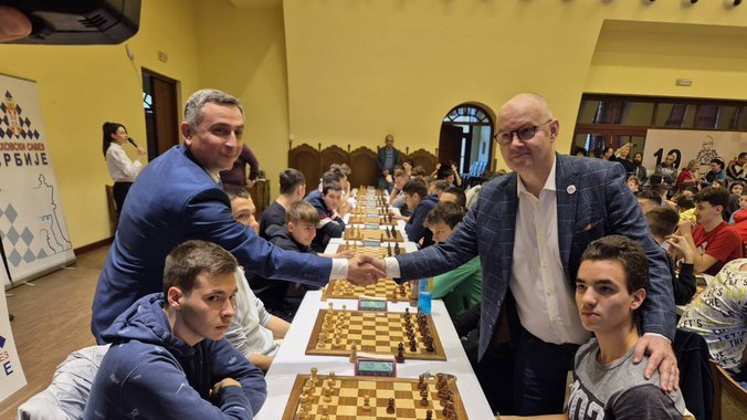 NA PALIĆU SVEČANO OTVOREN 19. FESTIVAL MLADIH ŠAHISTA (FOTO)