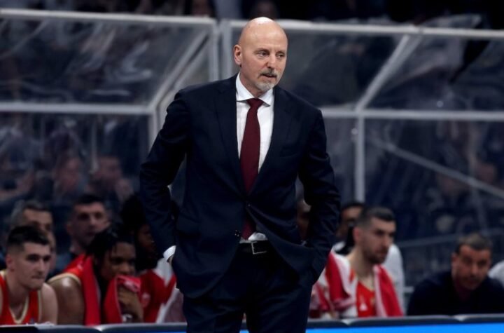 "NADAM SE DA ĆE BITI SPREMAN" Obradović zabrinuo navijače Zvezde pred meč sezone