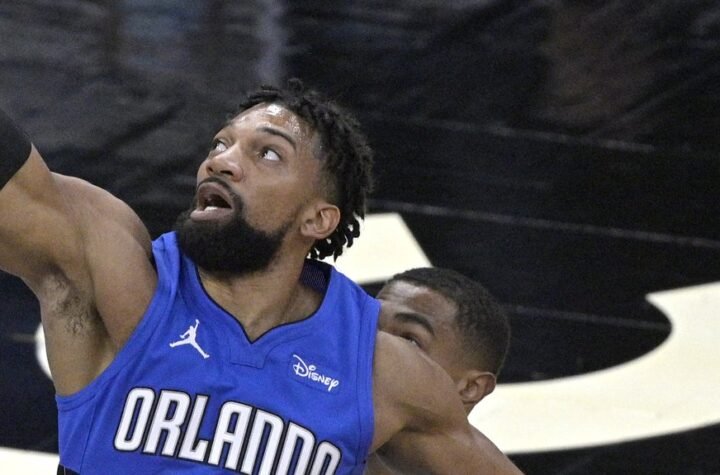 NBA PLEJ-OF! Orlando ponovo srušio favorita i poveo protiv Detroita u seriji!