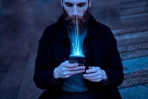 NEMA VIŠE ANONIMNOSTI I PROFILA BEZ GLAVNE SLIKE: Vlada uvodi najekstremniju zabranu na društvenim mrežama!