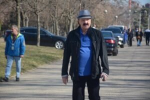 NEPRIJATNA SCENA U PROGRAMU UŽIVO! Haris Džinović ZAKASNIO NA SNIMANJE, pa zahtevom šokirao voditeljku! PRIZNAO DA MNOGO PIJE!