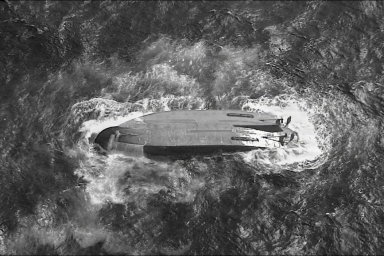 NESTALA ŠESTORICA MORNARA! U toku velika potraga - CEO BROD IM SE RASPAO USRED OKEANA!