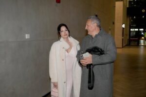 NOVI SKANDAL ĐOGANIJEVIH! Gagi sa Ninom razgovara preko CHATGPT - "Svađa se sa veštačkom inteligencijom"