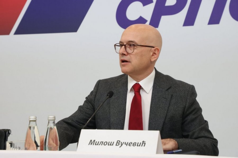 "OSTAVKOM SMO POKAZALI DA NIKO NIJE VEZAN ZA FOTELJU!" Oglasio se Miloš Vučević