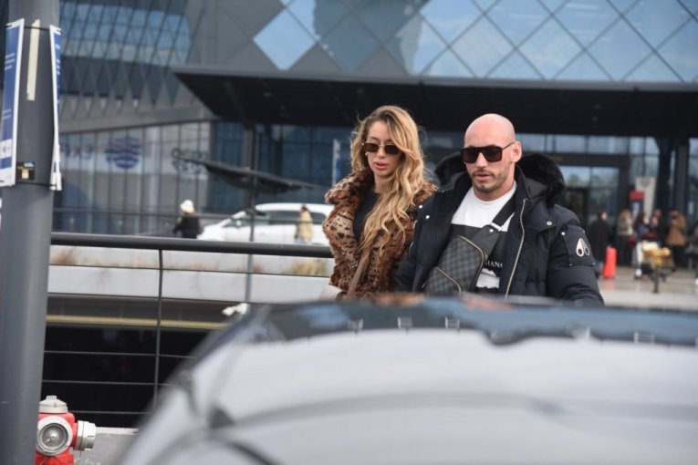 OTKRIVAMO! Zbog ovoga su Tea Tairović i njen suprug završili u policijskoj stanici!