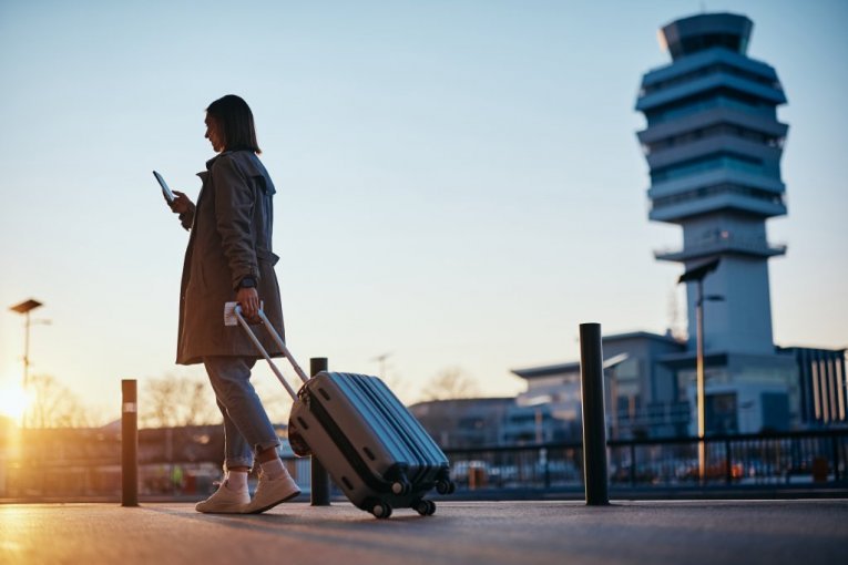 OVO ĆE POGODITI SRPSKE TURISTE: Čuvena avio-kompanija otkazala 20.000 LETOVA DO OKTOBRA!