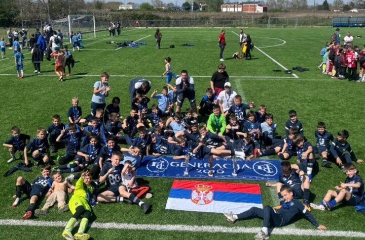Olympus Football Cup: Imperial se vratio kući sa tri pehara pevajući!