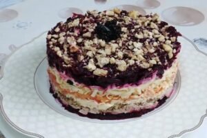 Ova salata će vas oduševiti više od ruske! Obožavaju je i u Aziji i u Rusiji, a toliko je jaka da menja obrok