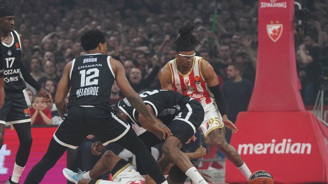 PARTIZAN POBEDOM ZAVRŠIO TURBULENTNU SEZONU U EVROLIGI: Crno-beli na oproštaju savladali Baskoniju