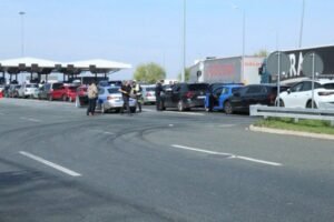 PET SATI ZADRŽAVANJA! Evo kakvo je stanje na graničnim prelazima!