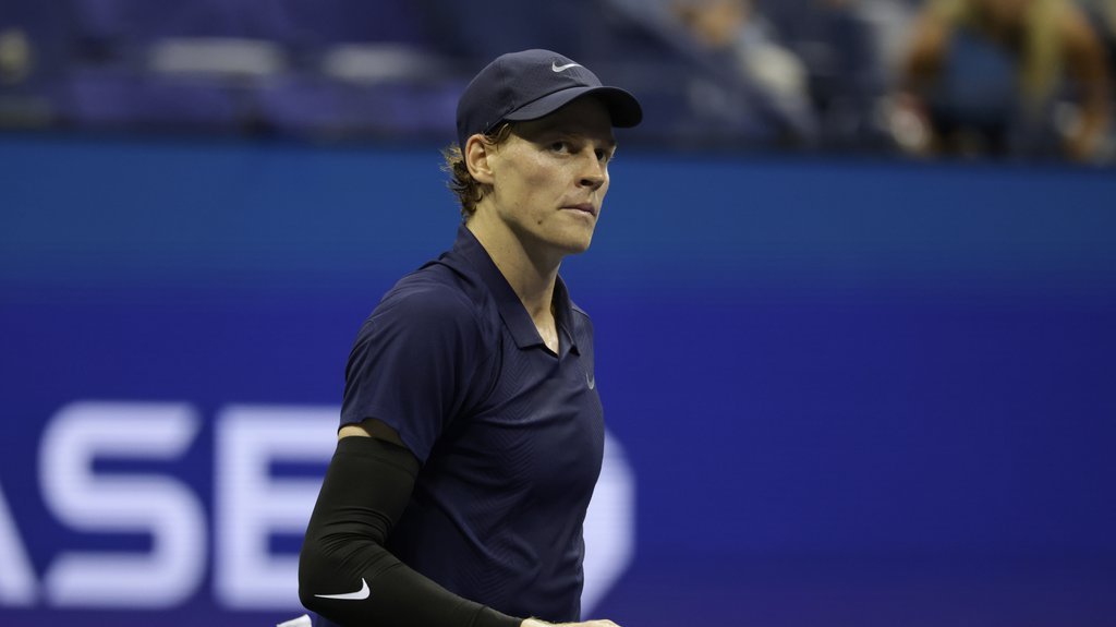 POVRATAK JANIKA SINERA NA VRH! Italijan Alkaraza potisnuo na drugo mesto ATP liste, evo koji je Novak Đoković