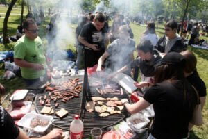 PRAVI MINI ODMOR ZA 1. MAJ: Evo koliko je NERADNIH DANA - tu su i predlozi za najjeftiniji provod!