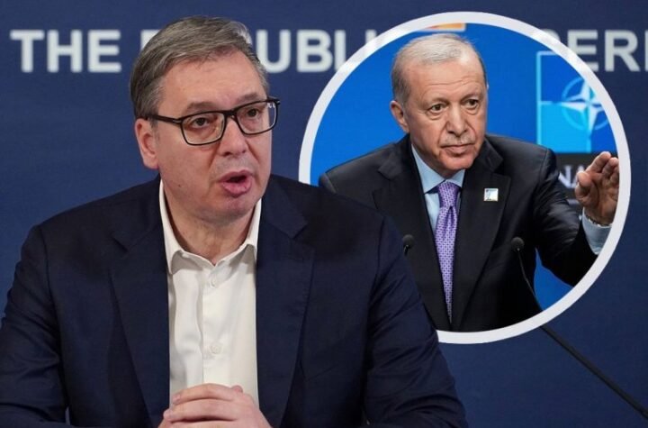 PREDSEDNIK VUČIĆ IZJAVIO SAUČEŠĆE NAKON ORUŽANOG NAPADA U TURSKOJ: Svima koji su pogođeni tragedijom želim snagu kako bi izdržali BOL! (FOTO)