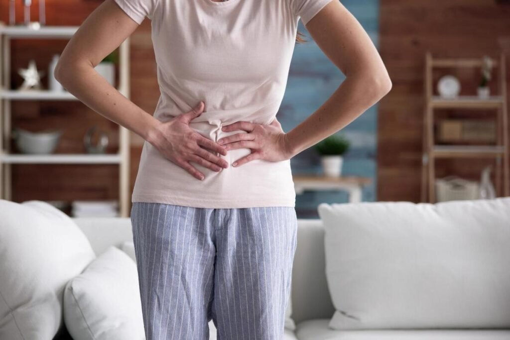 RAK KOJI JE NAJČEŠĆI KOD ŽENA I OSOBA SA 2 DIJAGNOZE Prvo nema simptome, a BRZO SE ŠIRI: Bol u stomaku je znak...