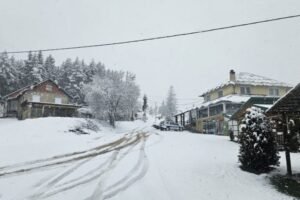 RHMZ IZDAO UPOZORENJE ZA USKRS! Evo kakvo će vreme biti za praznike! Čubrilo otkrio šta nas čeka nakon hladnog tuša, od minus 5 do prolećnih 23 stepena, evo kada skidamo jakne!