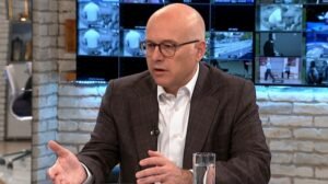 SEPARATISTI POKAZUJU NAJOTROVNIJU MRŽNJU PREMA SPC Lider naprednjaka Vučević: Gruhonjića plaši konkurencija u obrazovnom sektoru EVO ŠTA JE PORUČIO