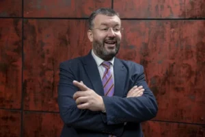 SRBIJU NE SPASAVAJU IZBORI Antić izneo jasan stav: Potrebni su nam sloga i dogovor!