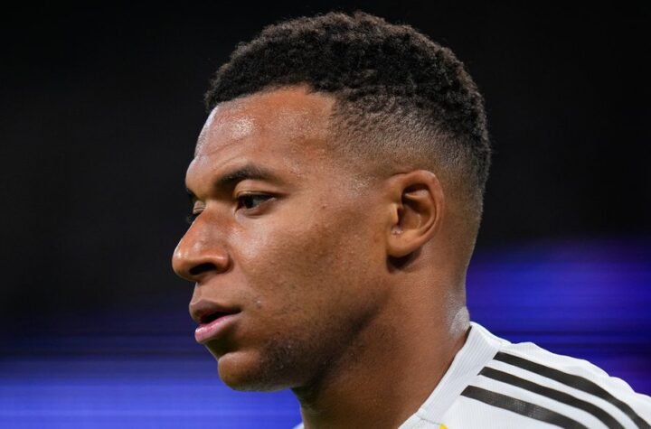 STRAVIČAN PODATAK ŠOKIRAO LJUBITELJE FUDBALA: Kilijan Mbape na pragu crnog rekorda