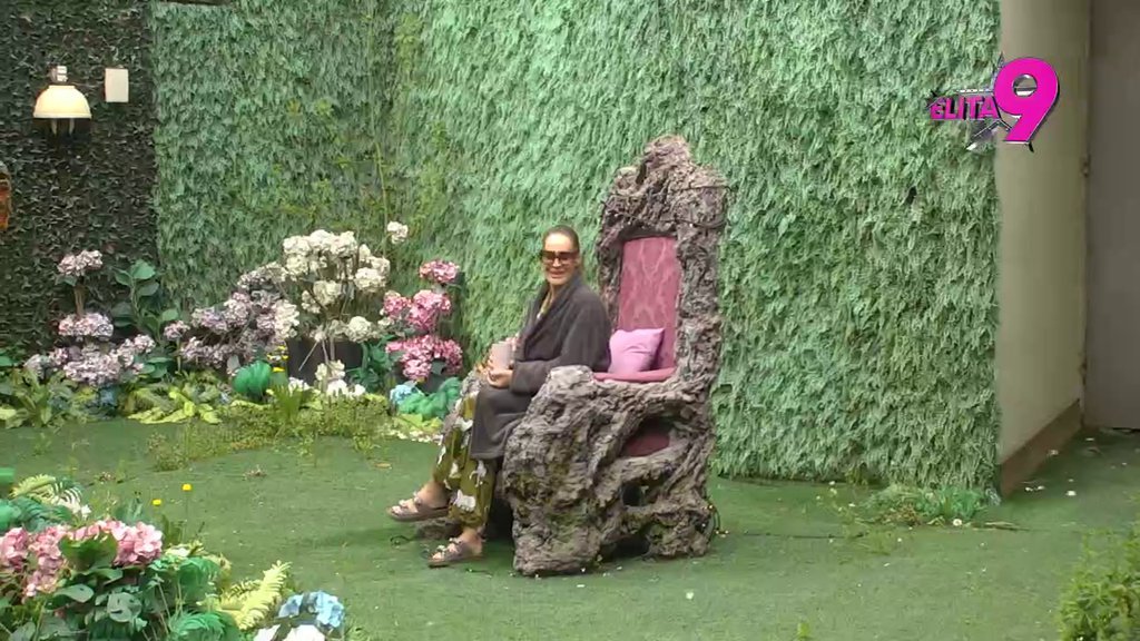 SVI NA PINK! Milena Kačavenda u Rajskom vrtu