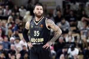 Slikoviti odgovori Majka Džejmsa po pitanju budućnosti - "postoje priče i da je Elvis živ..."