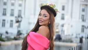 Svojom lepotom mamila mnoge muškarce, a onda se verila sa Danetom (70): Sofija za Uskrs razvukla osmeh i zaboravila na sve probleme!