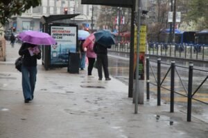 U SRBIJU STIŽE HLADNI FRONT! Spremite se za nagli pad temperature i jaku kišu - OBJAVLJENA NAJNOVIJA PROGNOZA ZA KRAJ APRILA!