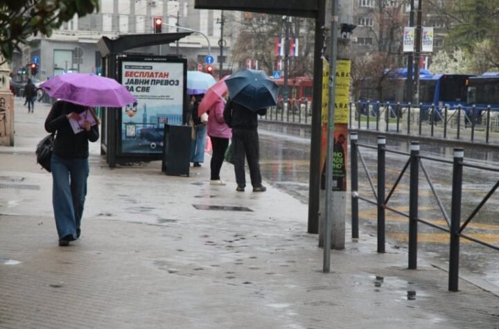 U SRBIJU STIŽE HLADNI FRONT! Spremite se za nagli pad temperature i jaku kišu - OBJAVLJENA NAJNOVIJA PROGNOZA ZA KRAJ APRILA!
