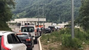 VAŽNO ZA SVE KOJI PLANIRAJU PUTOVANJE: Juče HAOS, a evo kakvo je danas stanje na GRANICAMA