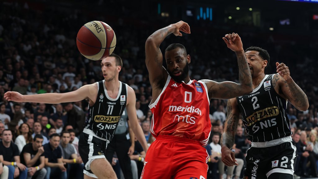 VEČERAS SE IGRA VEČITI DERBI U EVROLIGI! Crno-beli motivisani da 'pokvare' planove najvećem rivalu!