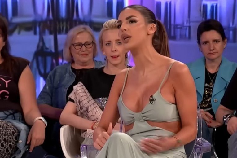 VELIKI POVRATAK ENE ČOLIĆ IZAZVAO POTPUNI KOLAPS NA "PINKU"! Muk u studiju, fanovi ZAKUCANI za male ekrane!