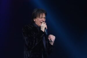 ZDRAVKO ČOLIĆ SE POVLAČI SA SCENE - Ovo je PRAVI RAZLOG odluke, otkazao sve koncerte!