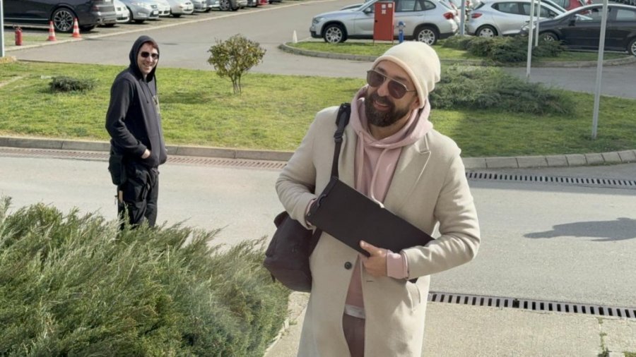 "ŽIVEĆE S NAMA KROZ MUZIKU, KROZ NAŠE PRIČE I SEĆANJA..." Ognjen Amidžić NIKAD EMOTIVNIJI, progovorio O ZORICI BRUNCLIK!