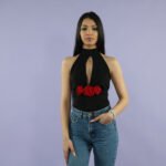 "ZUB MU SE POKVARIO, UMRO JE ZA NEDELJU DANA" Mlada pevačica ostala bez majke, pa IZGUBILA I OCA -suze krije od sveta!