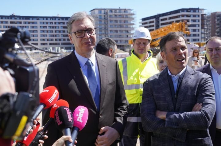 'EKSPO JE JEDAN OD ONIH NEVEROVATNIH PROJEKATA KOJI ULAZE U ISTORIJU' Vučić objavio snimak sa gradilišta: Što više investicija to brži napredak Srbije