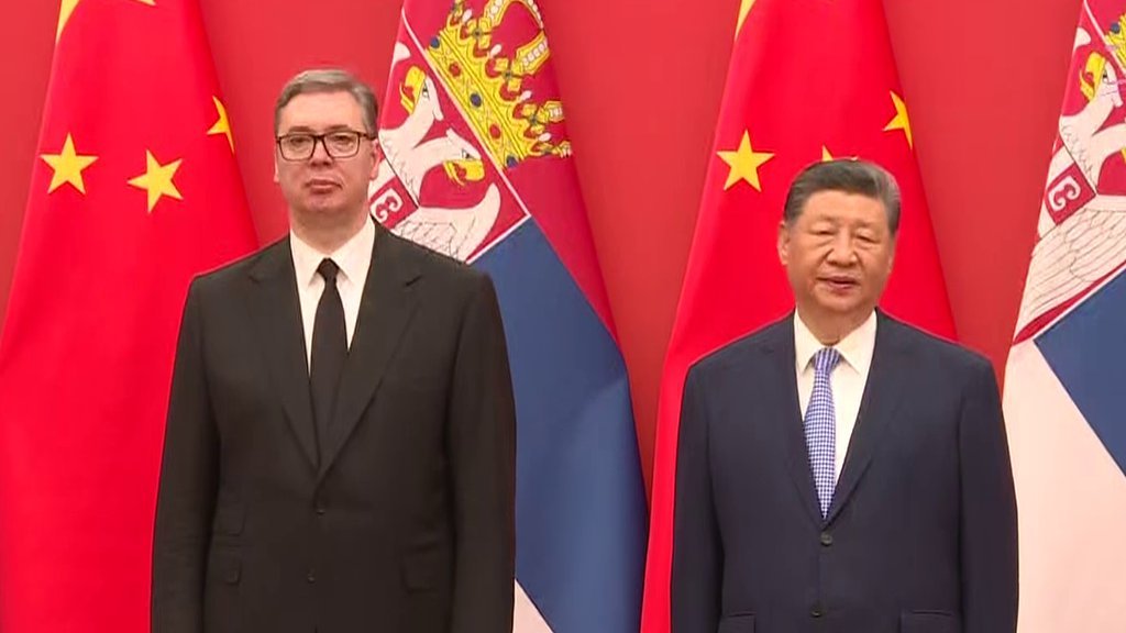 'PARTNERSTVO SA KINOM DONELO NEVEROVATNE STVARI' Vučić: Si prihvatio ulaganja u fabrike veštačke inteligencije