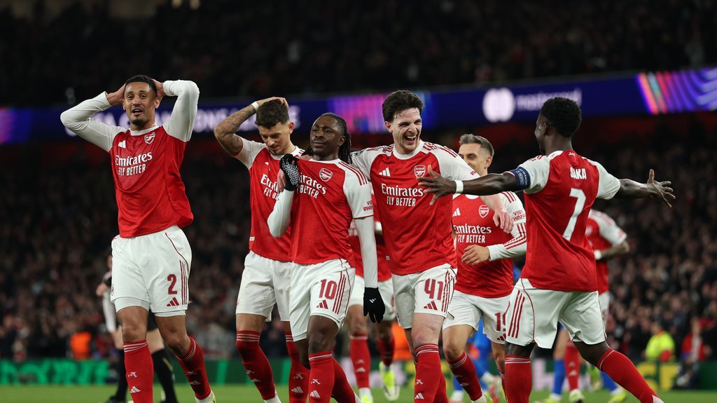 ARSENAL ŠAMPION POSLE 22 GODINE: Neopisivo slavlje u severnom Londonu