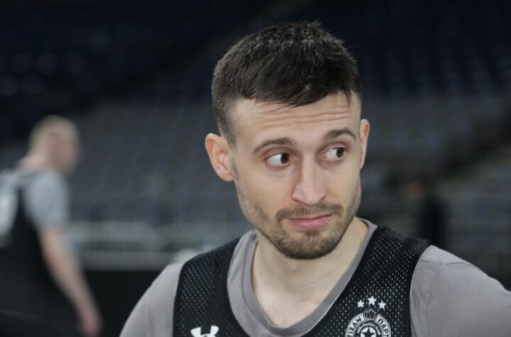 Aleksa Avramović poručio: Voleo bih da Partizan prođe Zvezdu, navijam za Olimpijakos na Fajnal foru, jer...