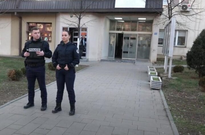 DRAMA NA KOSOVU: Policija upala u srpsku ambulantu, evo šta su pronašli u njoj