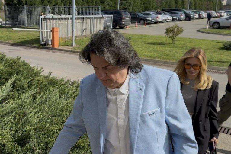 DRAMA NAKON POVRATKA ZORICE BRUNCLIK POSLE TEŠKE OPERACIJE! Kemiš urla na sav glas, kamere zabeležile šok-scene!