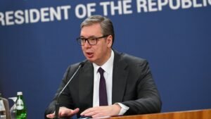EVO ODAKLE VUČIĆU TOLIKO SNAGE DA SE BORI ZA SRBIJU! Predsednik se oglasio i jednom rečenicom objasnio šta je ključ njegove istrajnosti (FOTO)