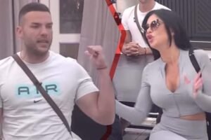IZVINJENJE, PA HLADAN TUŠ! Stanija Anđelu dodelila VELIKI BUDŽET, ali ga sasekla pred svima: Treba mi HRABRIJE SRCE, ne ljubi nju u vrat!
