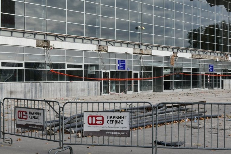 Izabrano idejno rešenje za spomenik stradalima u padu nadstrešnice u Novom Sadu