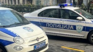 LANČANI SUDAR U CENTRU BEOGRADA: Učestvovala tri automobila i autobus, stvaraju se velike gužve