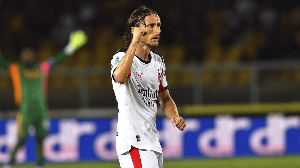 Luka Modrić napušta Milan! Hrvat odbio produžetak saradnje, poznato gde nastavlja karijeru?