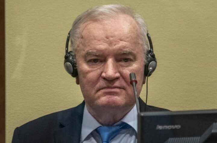 NAJNOVIJE INFORMACIJE O STANJU RATKA MLADIĆA! Oglasio se njegov sin: Stigao izveštaj jednog veštaka o zdravlju generala, drugi se čeka!