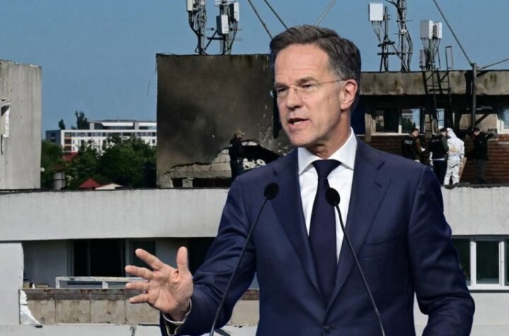 "NATO ĆE BRANITI SVAKI PEDALJ..." Generalni sekretar NATO Rute poslao BRUTALNU PORUKU Rusiji posle UDARA drona u Rumuniji!